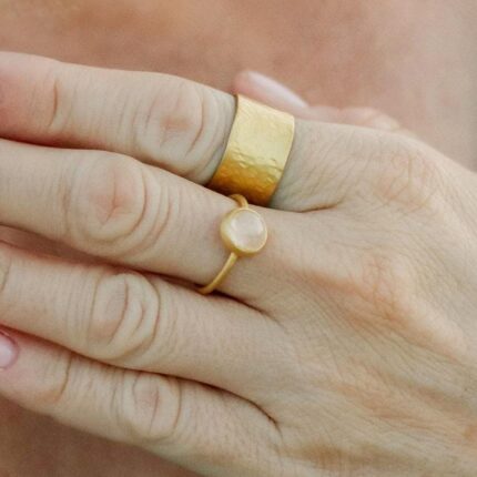 Small gemstone band ring sterling silver, Rose Quartz Birthstone Ring, Round Natural Rose quartz stackable ring, Minimalist, Adjustable